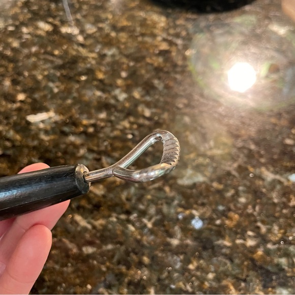 Vintage Pie Wheel and Crimper - Picture 4 of 6